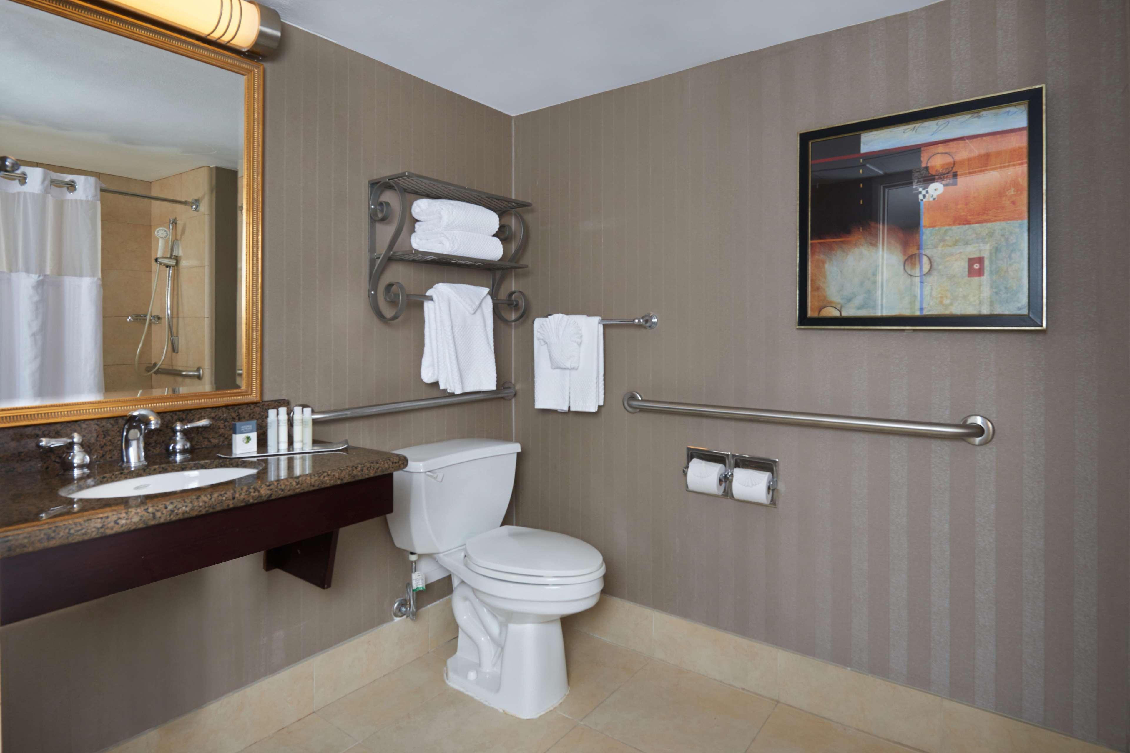 Doubletree By Hilton Dallas Market Center Dış mekan fotoğraf