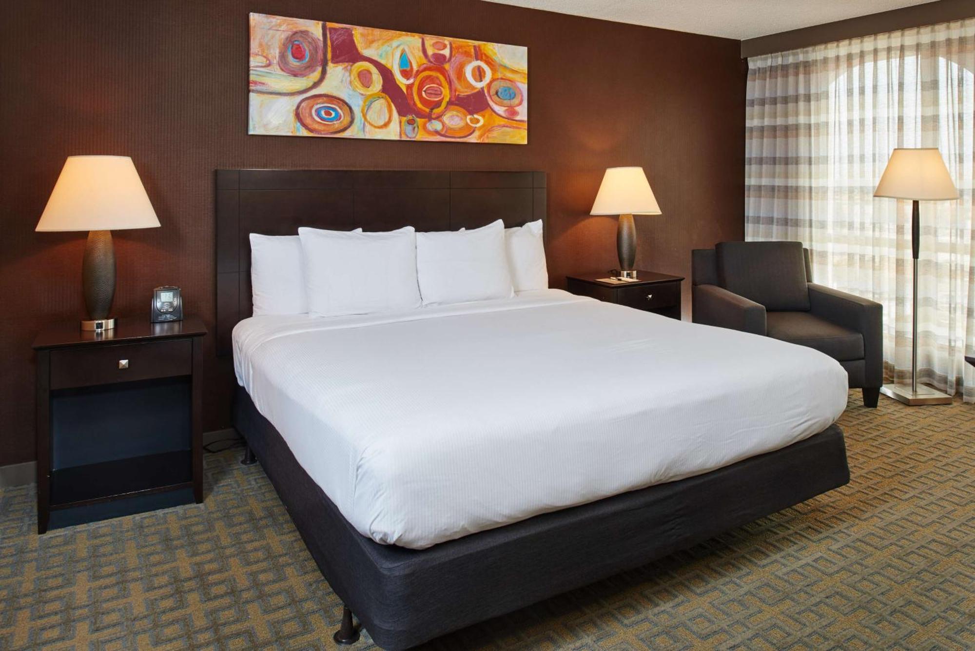 Doubletree By Hilton Dallas Market Center Dış mekan fotoğraf
