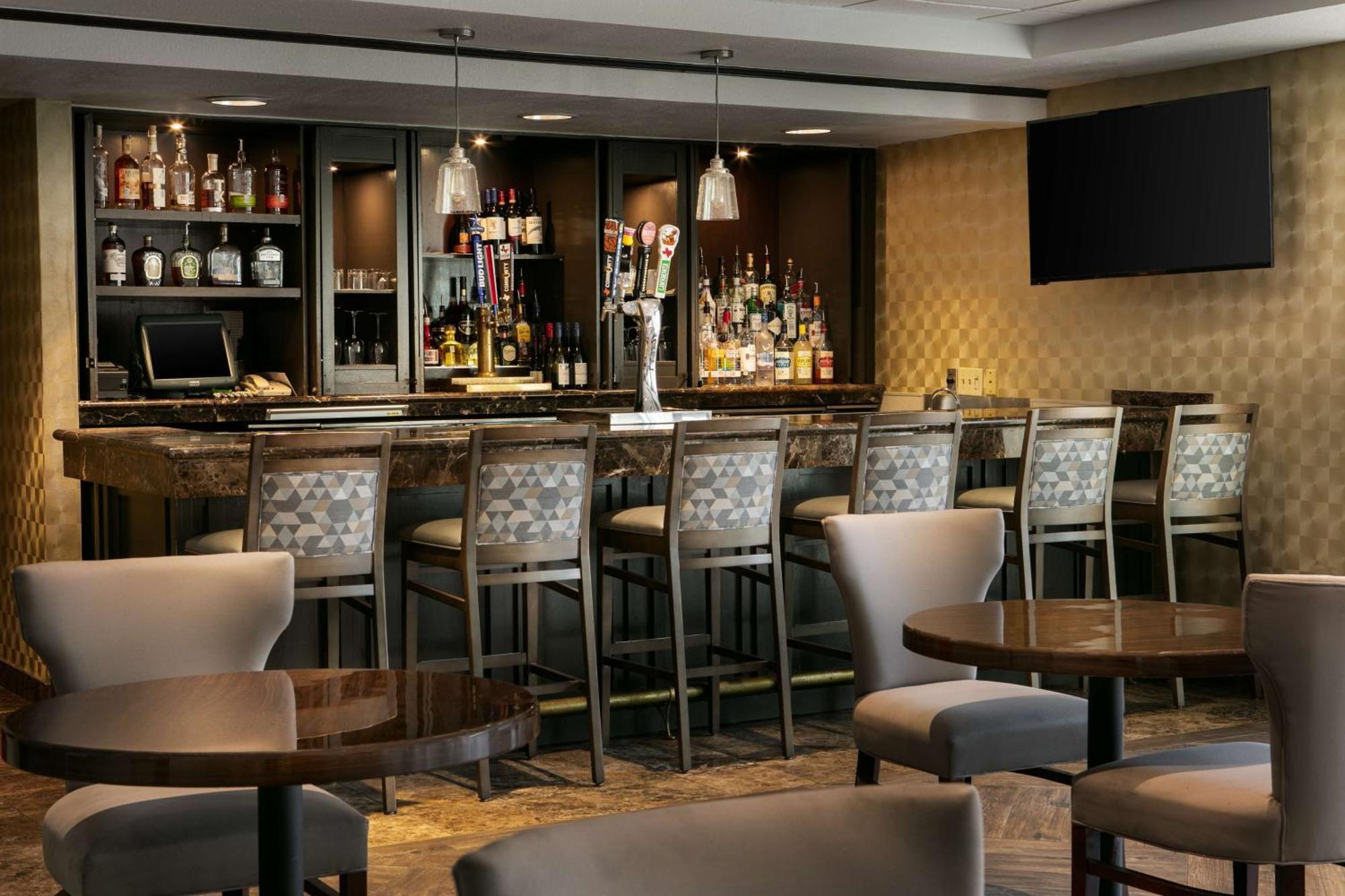 Doubletree By Hilton Dallas Market Center Dış mekan fotoğraf